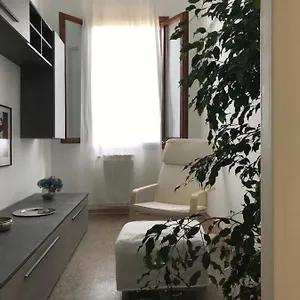 Holiday In Venice Apartment