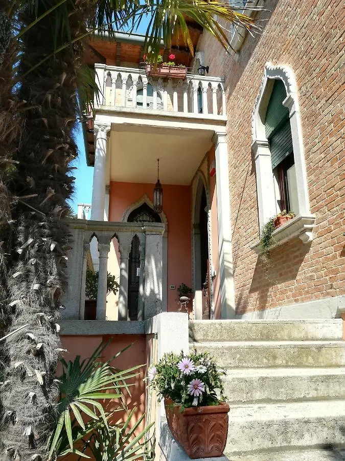 Villa Berghinz Lido di Venezia 3*,